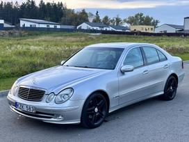 Mercedes-benz E320, 3.2 l., sedanas