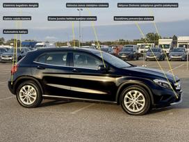 Mercedes-Benz GLA180, 1.5 l., off-road / crossover