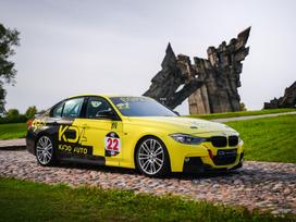 BMW 335, 3.0 l., sedanas