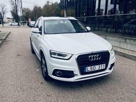 Audi Q3, 2.0 l., off-road / crossover