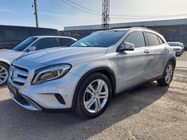 Mercedes-Benz GLA200, 2.1 l., Внедорожник / Кроссовер