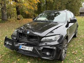 BMW X6, 3.0 l., off-road / crossover