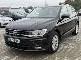 Volkswagen Tiguan, 2.0 l., Внедорожник / Кроссовер