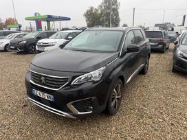 Peugeot 5008, 1.5 l., off-road / crossover