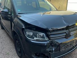 Volkswagen Touran, 2.0 l., Минивэн