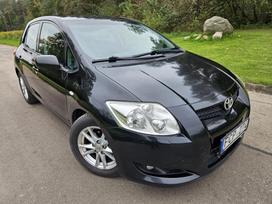 Toyota Auris, 1.6 l., Хэтчбек
