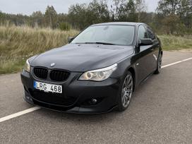 BMW 530, 3.0 l., saloon / sedan