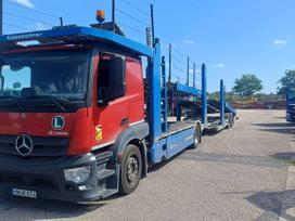 Mercedes-Benz + Kassbohrer 2007, auto transporters