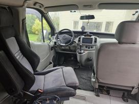 Opel Vivaro, 2.0 l., passenger minibus