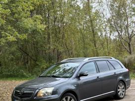 Toyota Avensis, 2.2 l., wagon