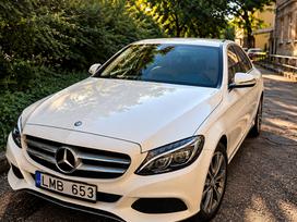 Mercedes-Benz C300, 2.0 l., Седан