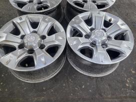 Toyota, lengvojo lydinio, R15