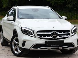 Mercedes-Benz GLA200, 2.1 l., Внедорожник / Кроссовер