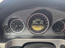 Mercedes-Benz E200, 2.1 l., Седан