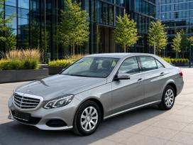Mercedes-Benz E200, 2.2 l., saloon / sedan