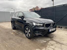 Volvo XC40, 2.0 l., off-road / crossover