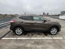 Nissan Qashqai, 1.2 l., Внедорожник / Кроссовер