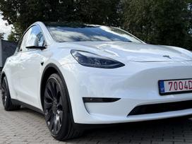 Tesla Model Y, 81 kWh, off-road / crossover