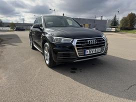 Audi Q5, 3.0 l., off-road / crossover