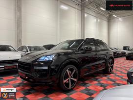 Porsche Cayenne, 3.0 l., off-road / crossover