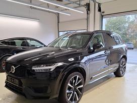 Volvo XC90, 2.0 l., off-road / crossover