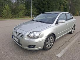 Toyota Avensis, 2.0 l., saloon / sedan
