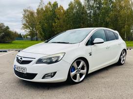 Opel Astra, 1.7 l., Хэтчбек