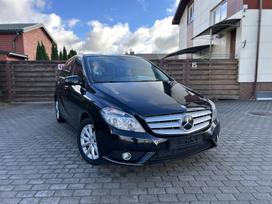 Mercedes-Benz B180, 1.8 l., hatchback