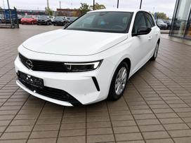 Opel Astra, 1.2 l., Хэтчбек