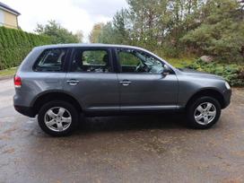 Volkswagen Touareg, 2.5 l., off-road / crossover