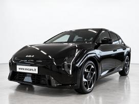 Kia EV4, 81 kWh, saloon / sedan