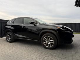 Lexus NX 300h, 2.5 l., off-road / crossover