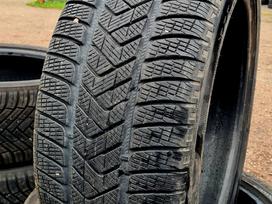 Pirelli Winter Scorpion, winter 255/45 R20