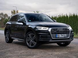 Audi Q5, off-road / crossover