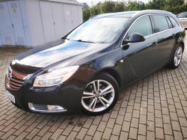 Opel Insignia, 2.0 l., wagon