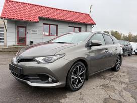 Toyota Auris, 1.8 l., Универсал
