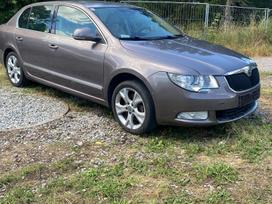 Skoda Superb, 1.8 l., Седан