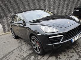 Porsche Cayenne, 3.0 l., off-road / crossover
