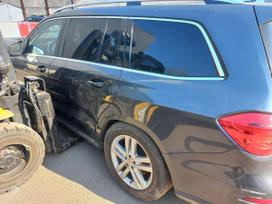 Mercedes-benz Gl klasė dalimis. Variklio