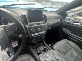 Mercedes-Benz GLS550 по частям. Greičių dėžės kodas 725 035 variklio kodas 278 928