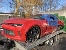Chevrolet Camaro dalimis. Yra ir daugiau