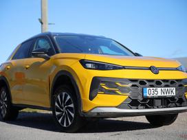 Volkswagen T-Roc, 1.5 l., hatchback