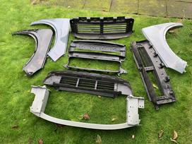 Volvo EX40, 8892136124,32339436,32404666,32234565,31455423, Parduodame visu volvo modeliu automobiliu dalis nuo 2011 2026m