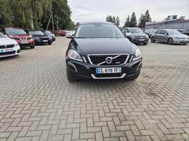 Volvo XC60, 2.4 l., off-road / crossover