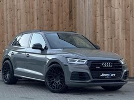 Audi SQ5, 3.0 l., Внедорожник / Кроссовер