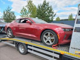 Chevrolet Camaro dalimis. 2000 cm3 205kw yra