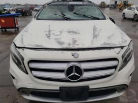 Mercedes-benz Gla250 dalimis. Greičių dėžės