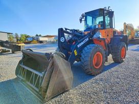 Komatsu WA200PZ, фронтальные погрузчики