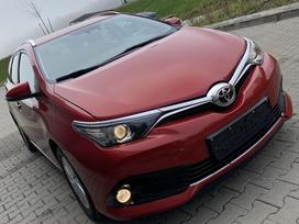 Toyota Auris, 1.6 l., Универсал