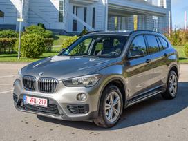 BMW X1, 2.0 l., off-road / crossover